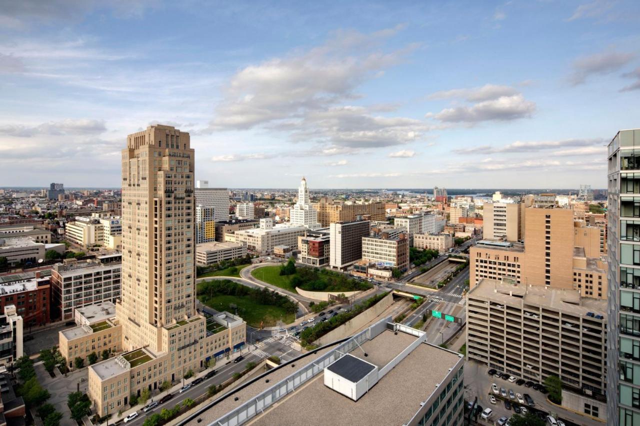 Sheraton Philadelphia Downtown Exterior foto